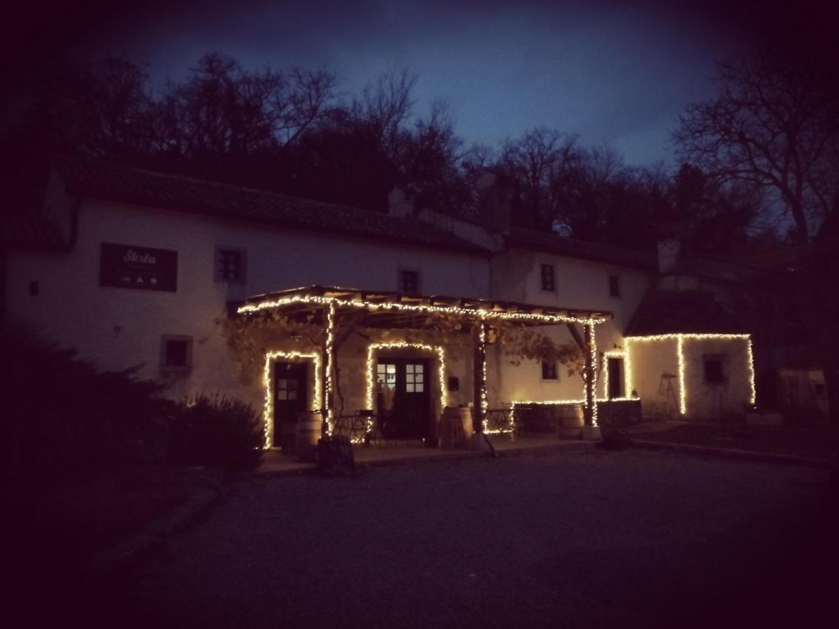 Hostel Skrla Дивача Экстерьер фото