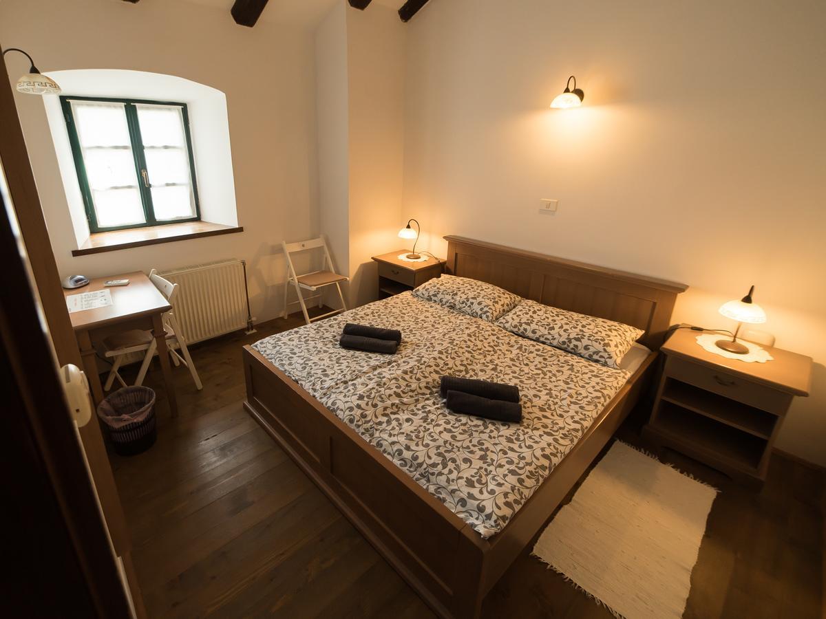 Hostel Skrla Дивача Экстерьер фото