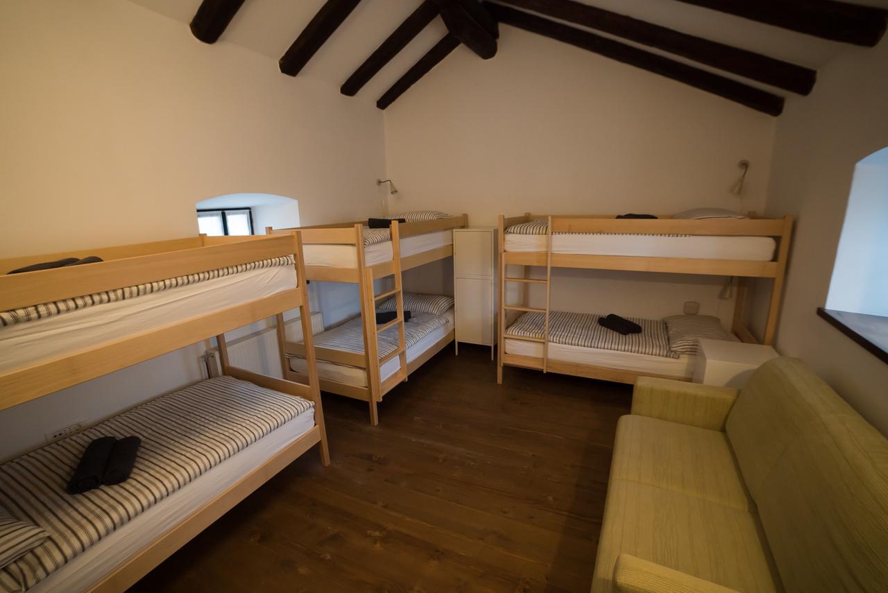 Hostel Skrla Дивача Экстерьер фото
